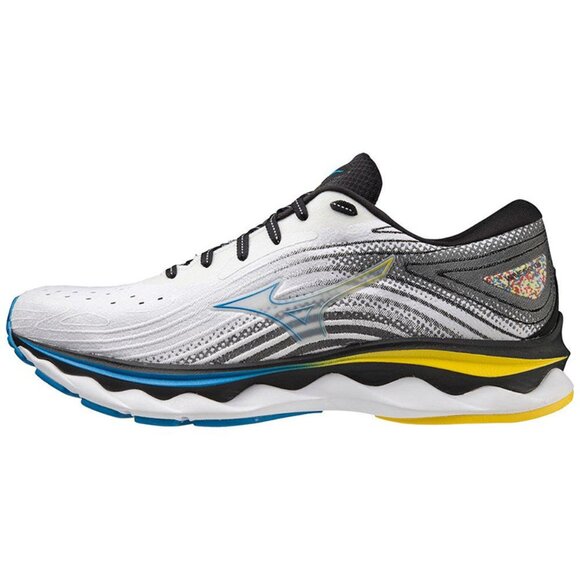 Mizuno Mens Wave Sky 6